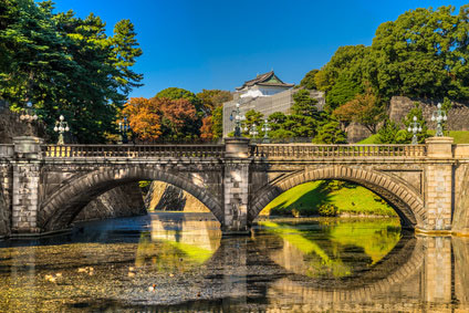 Tokyo Imperial Palace viewed from Marunouchi (© MasterLu - Fotolia.com)